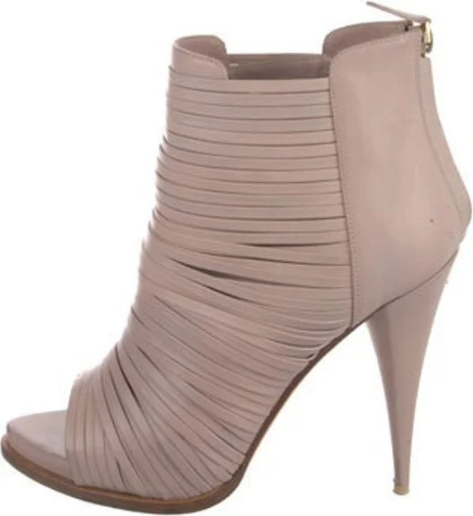 Neutrals, Pink