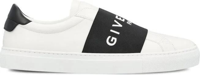 Givenchy Logo Detailed Low-Top Sneakers