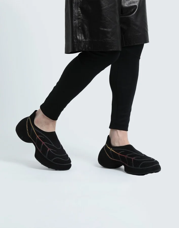 Givenchy Man Sneakers - Image 4