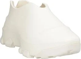 Givenchy Man Sneakers - Image 2