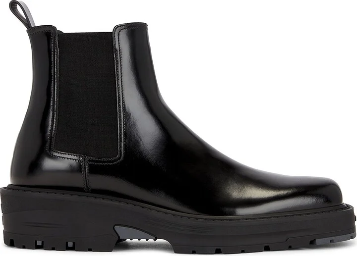 Givenchy Show Chelsea Boot in Black