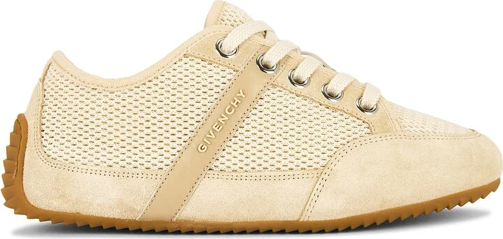 Givenchy Slim Sneaker in Beige