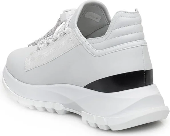 Givenchy Spectre Sneaker - Image 3