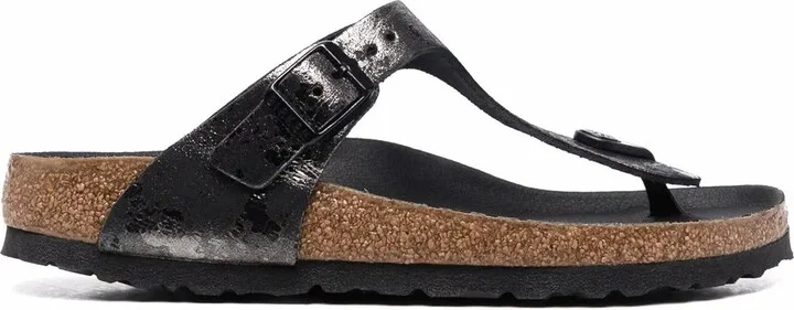 Gizeh cracked-effect flip flops