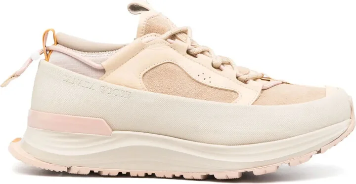 Glacier Trail sneakers