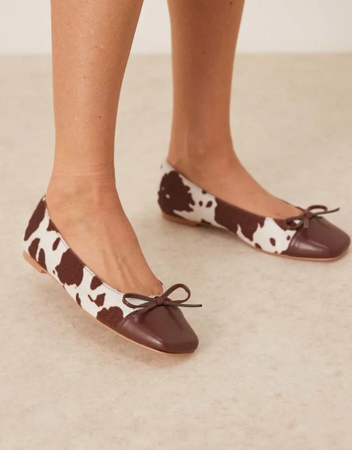 Glamorous ballet flats in cow print - Image 4