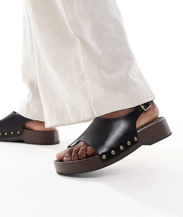 Glamorous clog sandals in black - Image 4