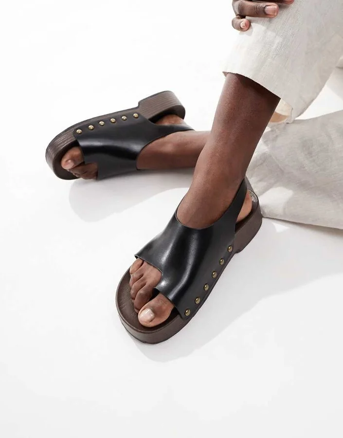 Glamorous clog sandals in black