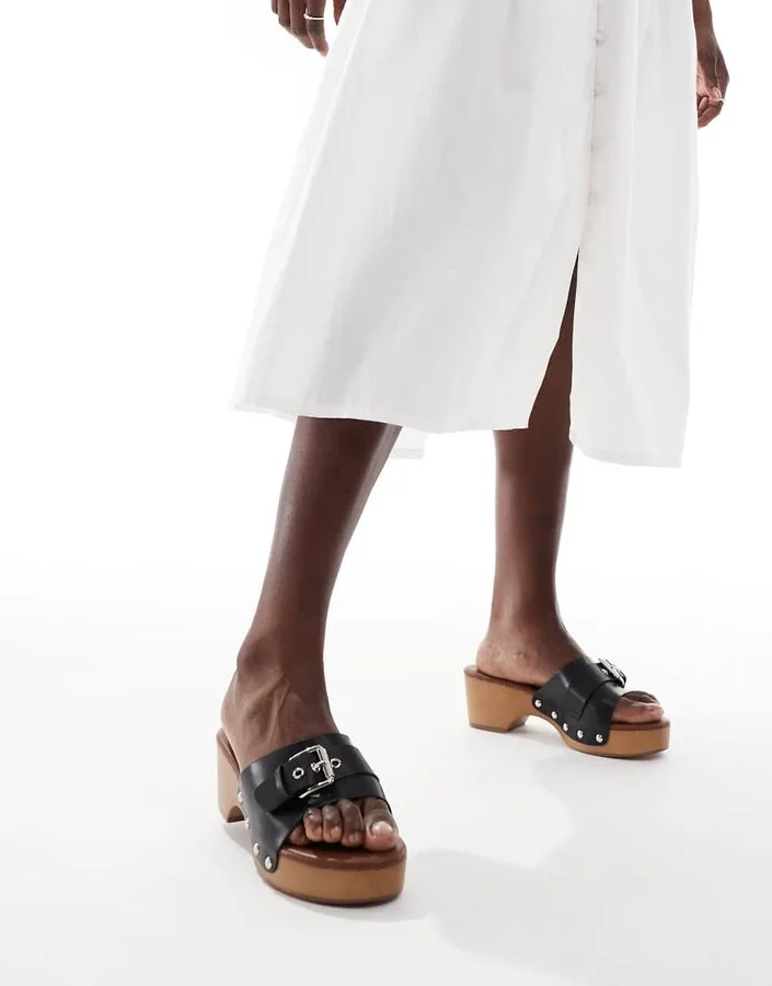 Glamorous clog sandals with buckles in black - Image 3