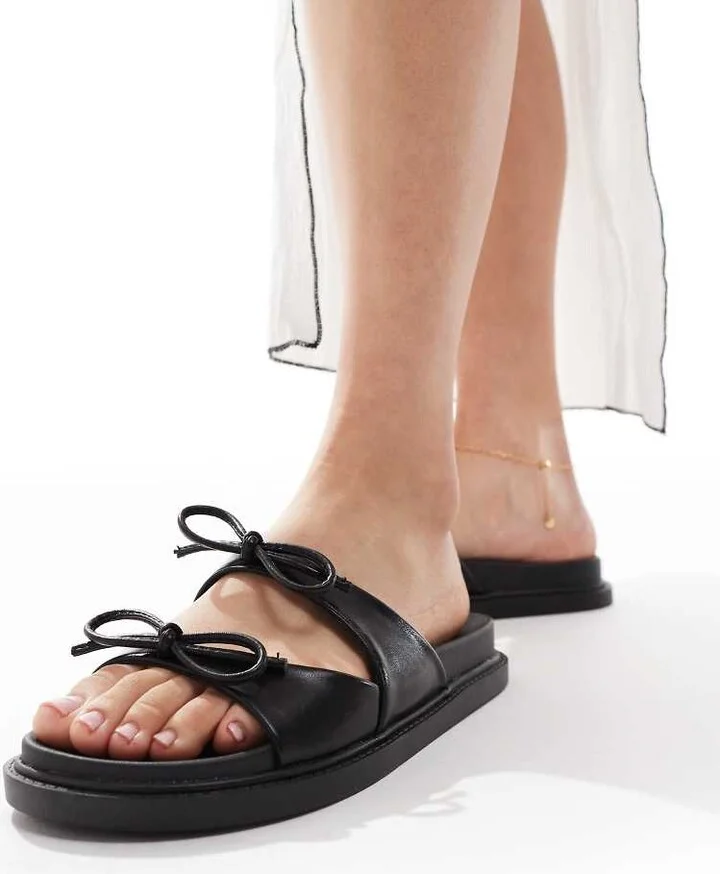 Glamorous double bow footbed sandals in black