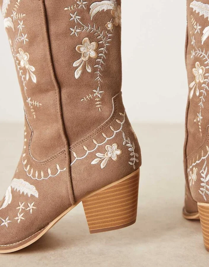 Glamorous embroidered western knee boots in tan - Image 3