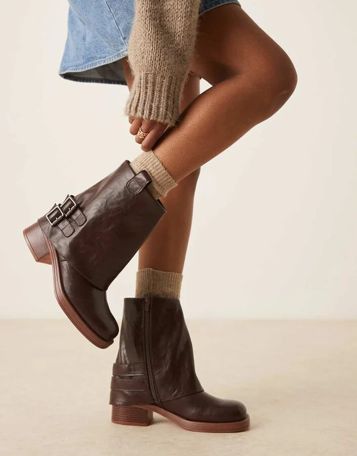 Glamorous fold over low ankle boots in brown - Image 2