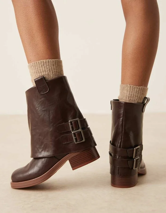 Glamorous fold over low ankle boots in brown - Image 3
