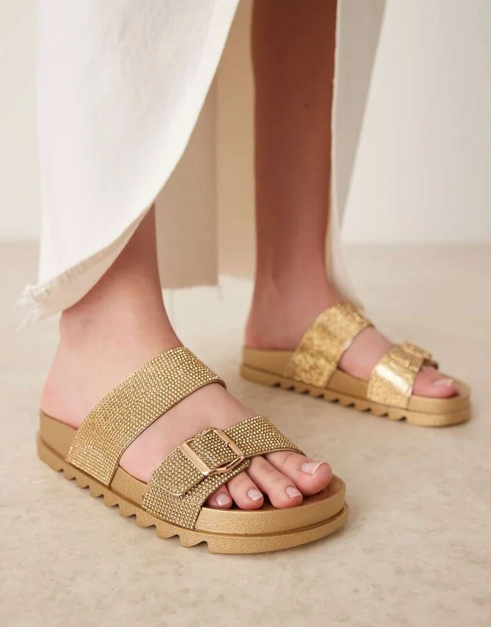 Glamorous rhinestone strap slides in gold - Image 4