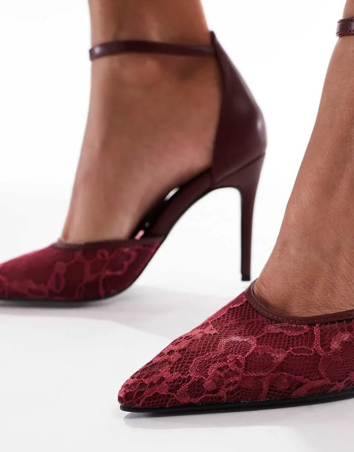 Glamorous slingback heeled shoes with lace details in wine red - Image 2