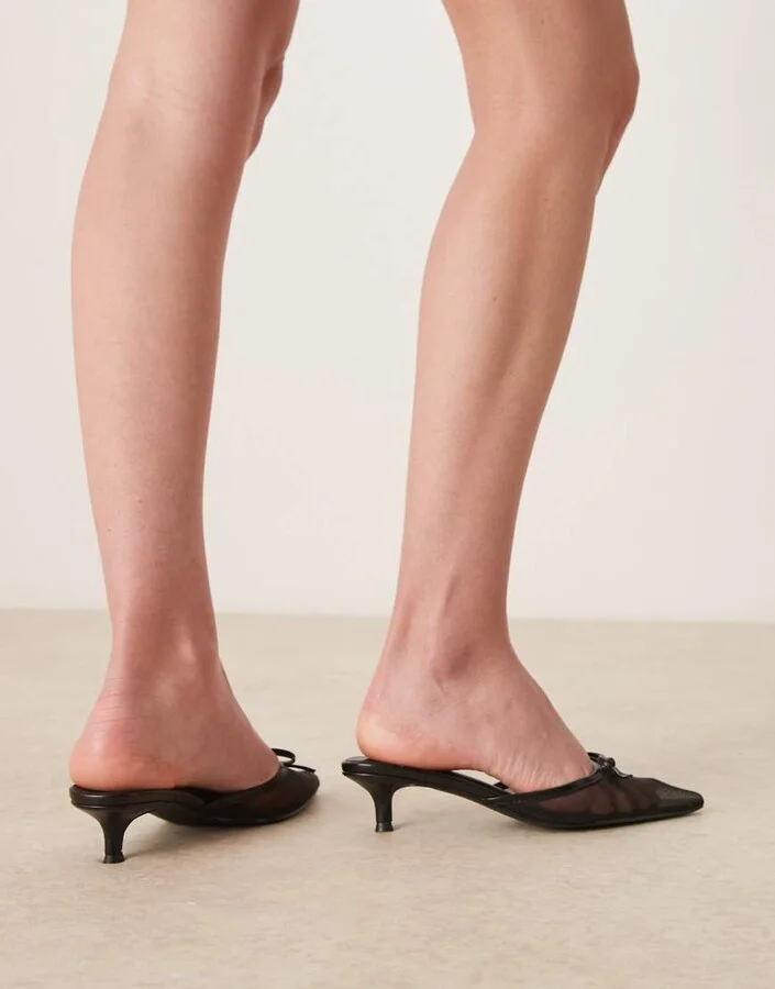 Glamorous slingback kitten heel shoes in black mesh - Image 3