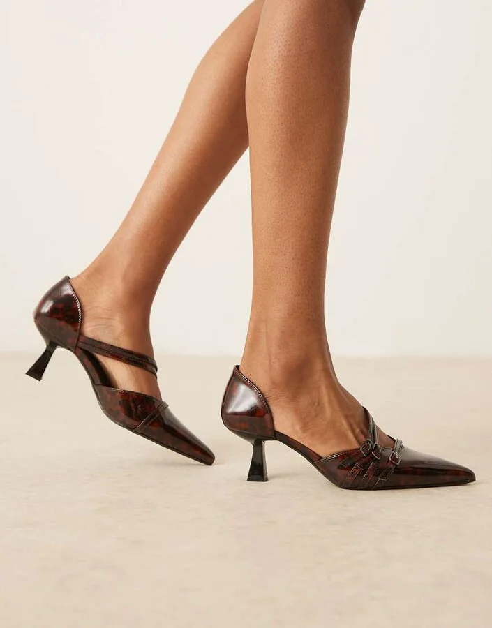 Glamorous slingback kitten heeled shoes in tortoiseshell