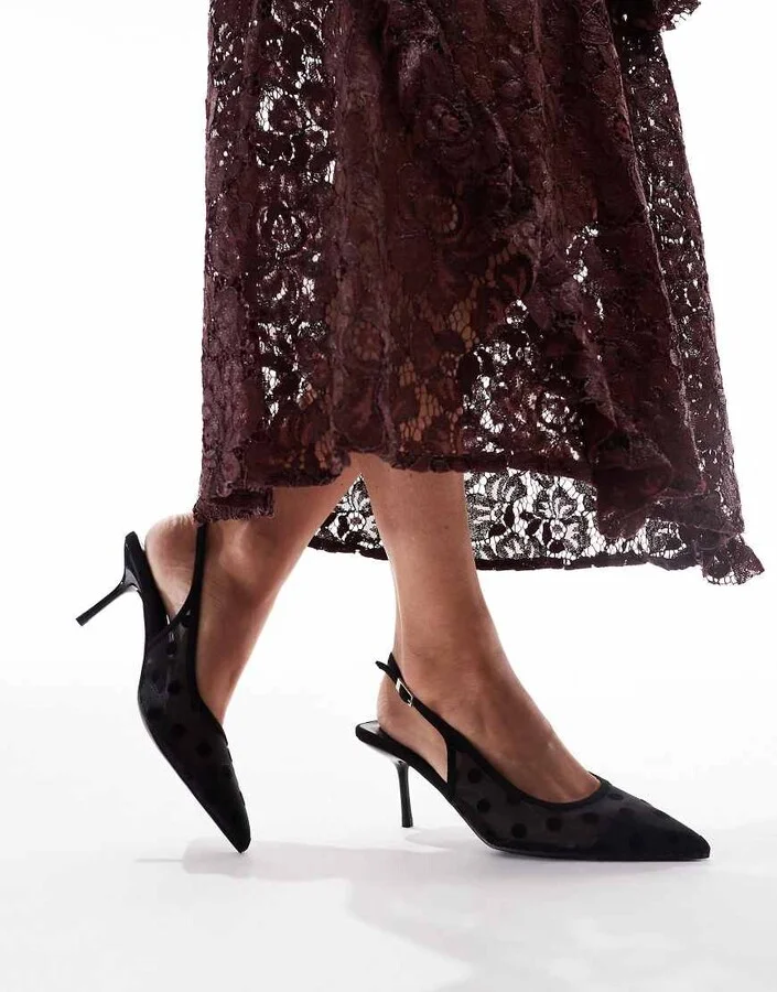 Glamorous slingback pumps in mesh black polka dots
