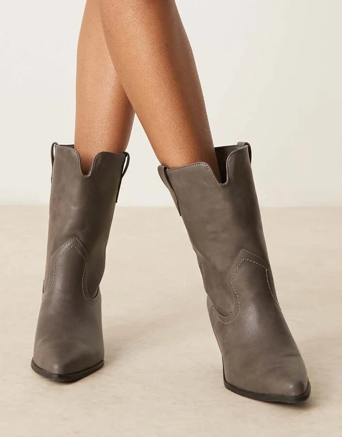 Glamorous western ankle boots in washed gray - Image 2