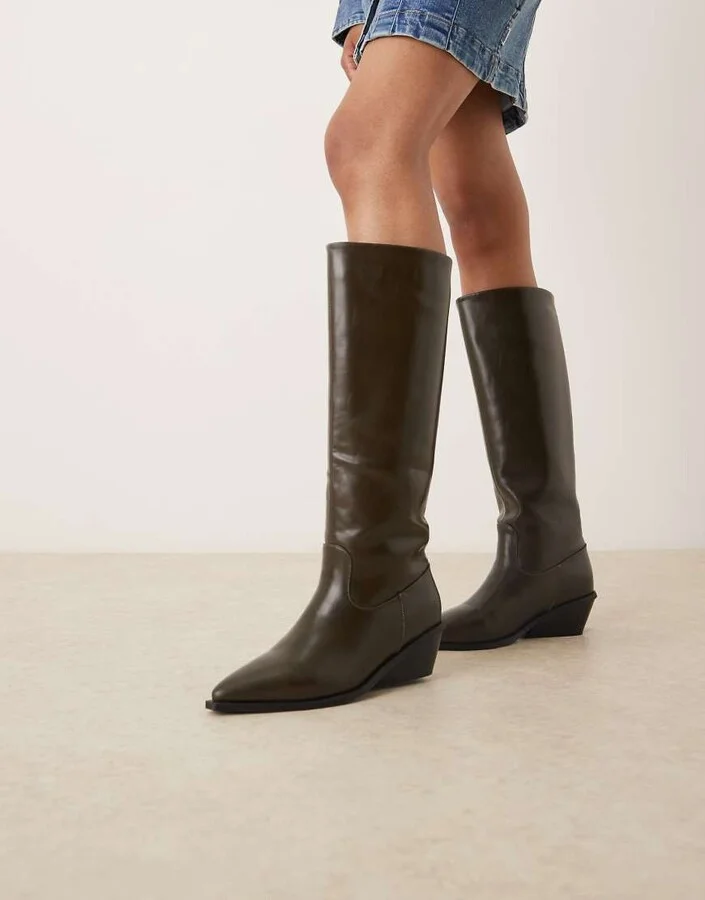 Glamorous western knee boots in khaki green
