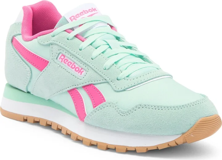 AQUA PINK WHITE