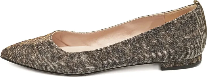 Glittered Point-Toe Flat Pumps