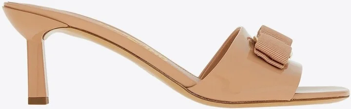 Glo 55 Vara Bow Slides in Patent Leather