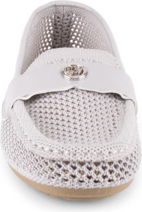 Gloria Vanderbilt Women's Bonnie Slip On Loafers - Image 11