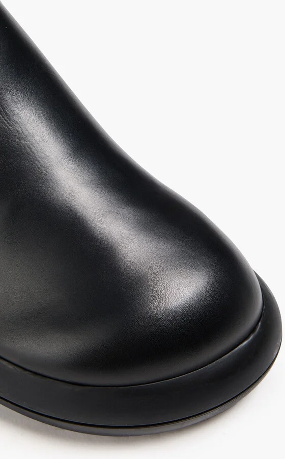 Glossed-leather Chelsea boots - Image 4