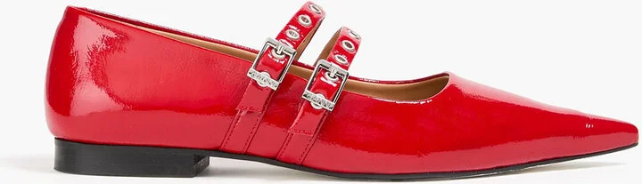Glossed point-toe flats