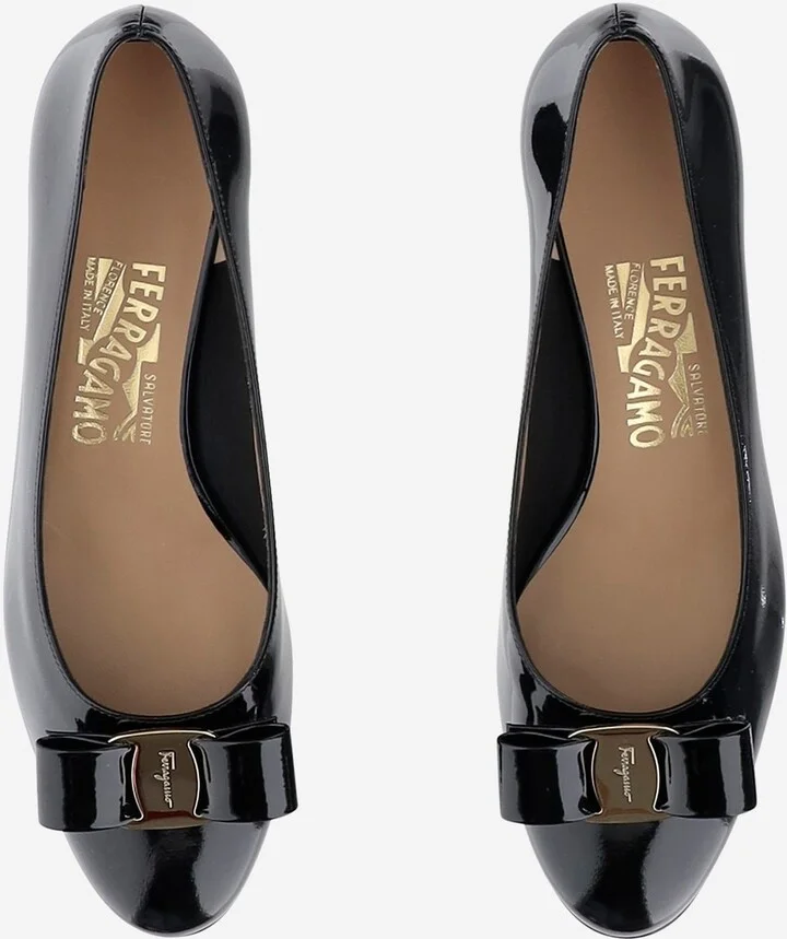 Glossy Leather Vara Décolleté - Image 2