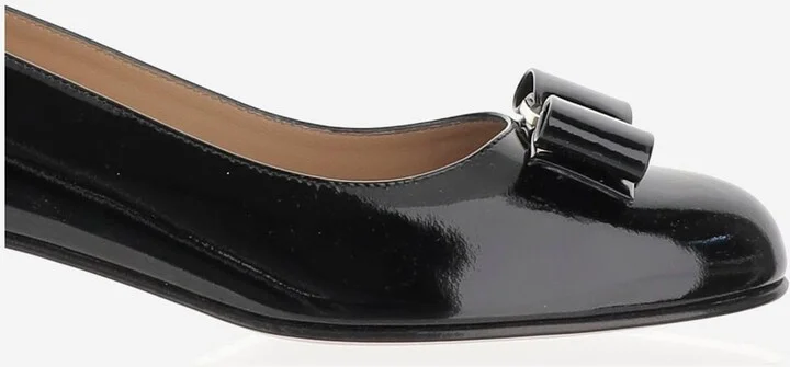 Glossy Leather Vara Décolleté - Image 5