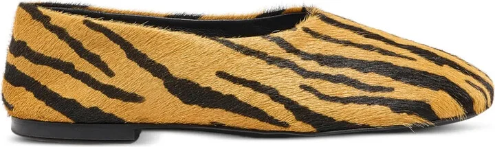 Glove ballet flats