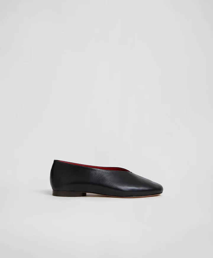 Black/Flamma