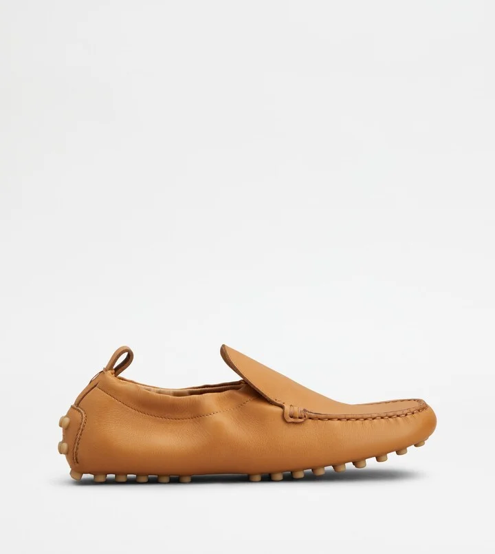 Glove Gommino Driving Shoes in Leather