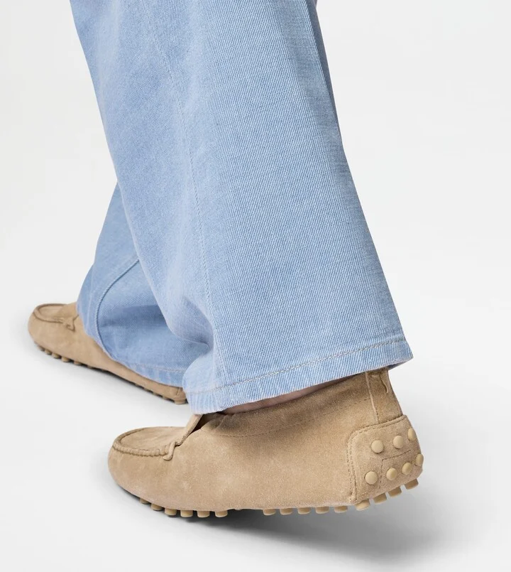 Glove Gommino Driving Shoes in Suede - Image 7
