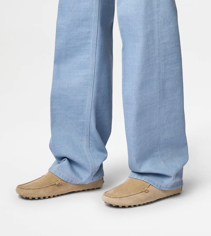 Glove Gommino Driving Shoes in Suede - Image 8