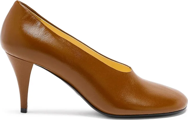 Glove pumps