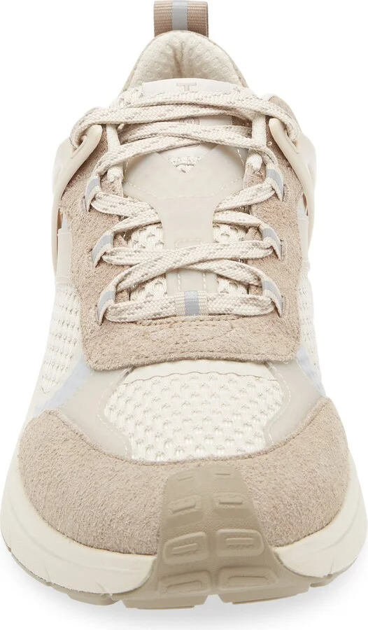 Go 2 Sneaker - Image 2