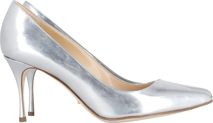 Godiva Pumps in Silver Leather
