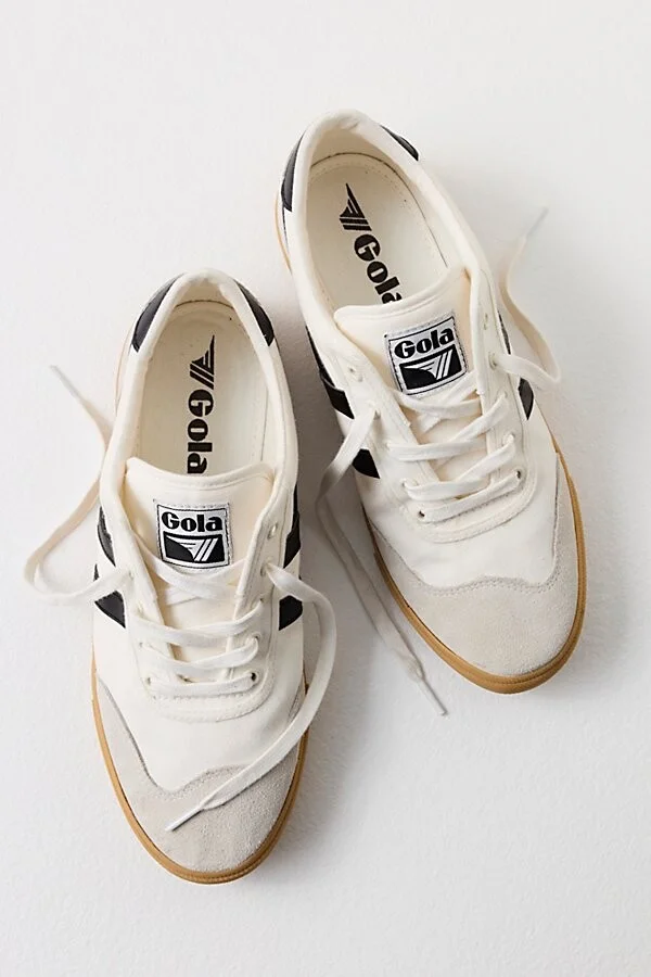 Off White/black