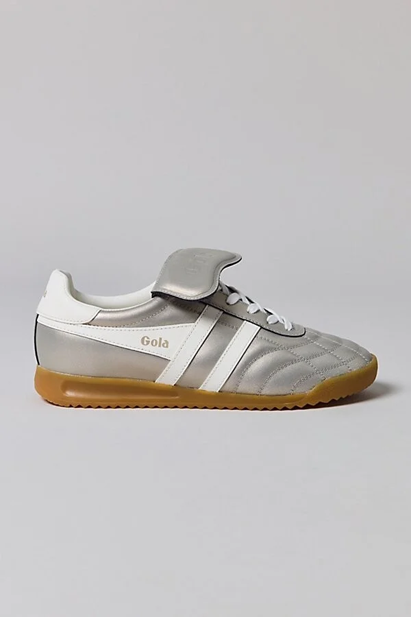 Gola Women's Stadium '86 Metallic Sneaker in Gold/Off White - Image 5