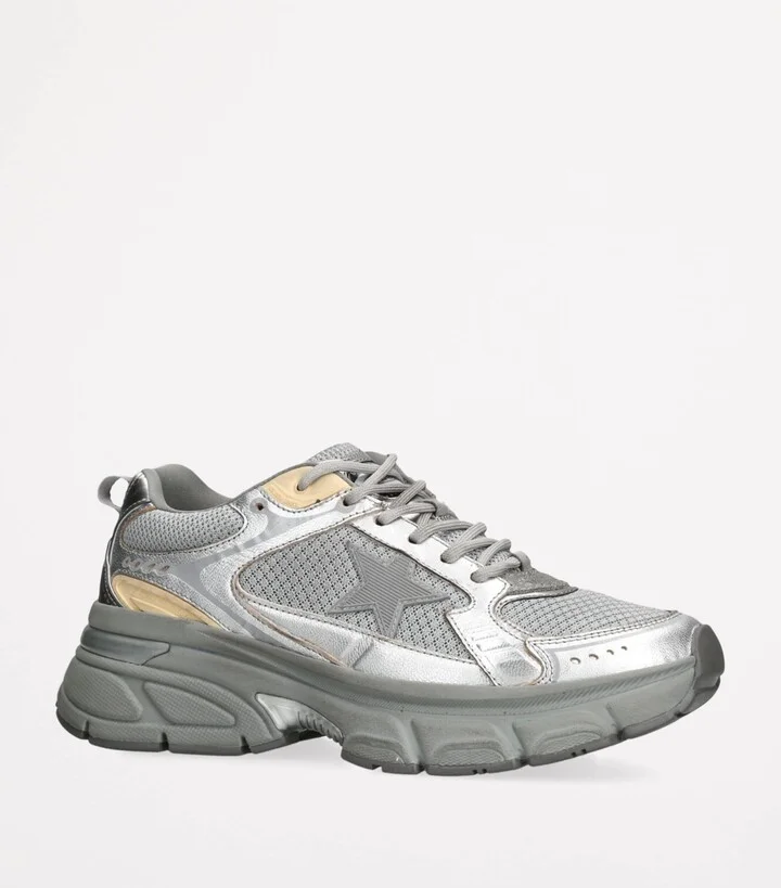 Golden Goose Leather Lightstar Low-Top Sneakers - Image 3