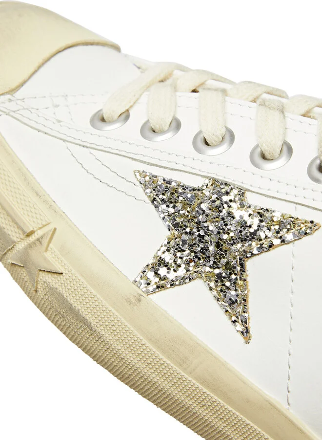 Golden Goose V-star 2 Distressed Leather Sneakers - Image 4
