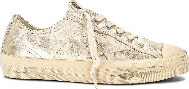 Golden Goose V-star 2 Sneaker in Metallic Silver