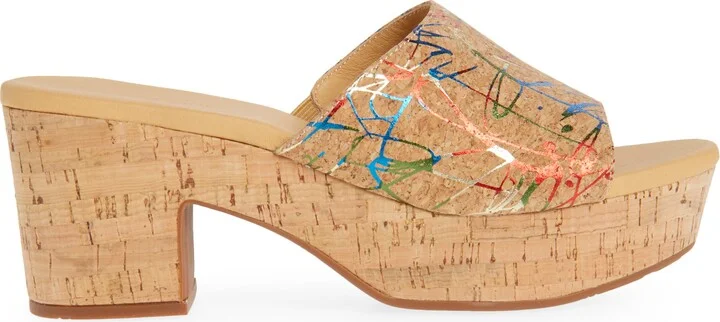 Golden Platform Sandal - Image 3