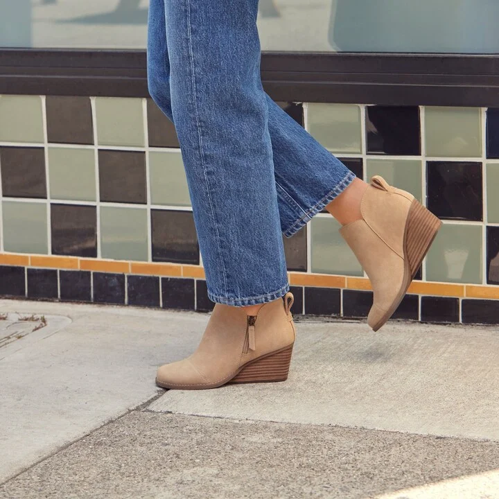 Goldie Oatmeal Suede Wedge Boot - Image 2