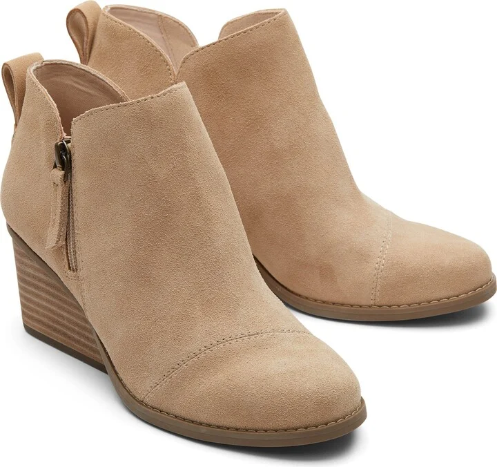 Goldie Oatmeal Suede Wedge Boot - Image 3