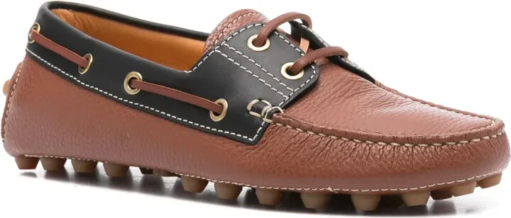 Gommino boat shoes - Image 2