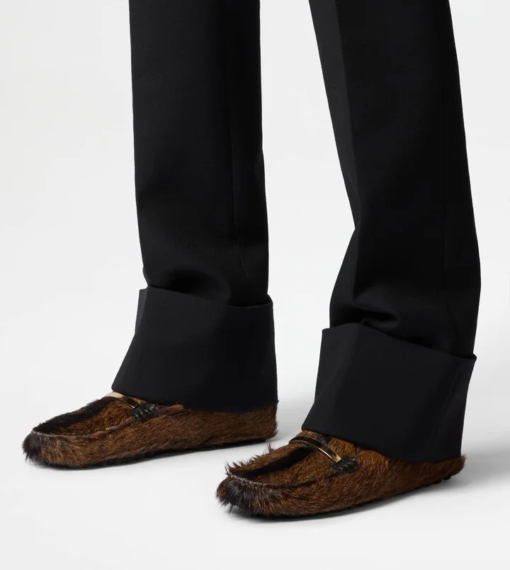 Gommino Driving Shoes in Fur - Image 8